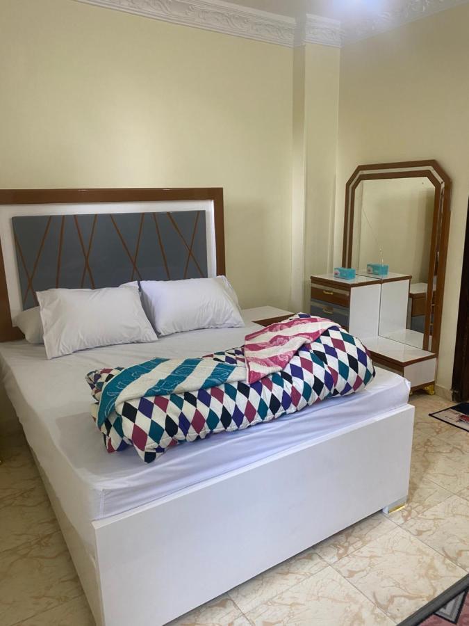Sunrise Shiny Nubian Guest House Асуан Екстериор снимка